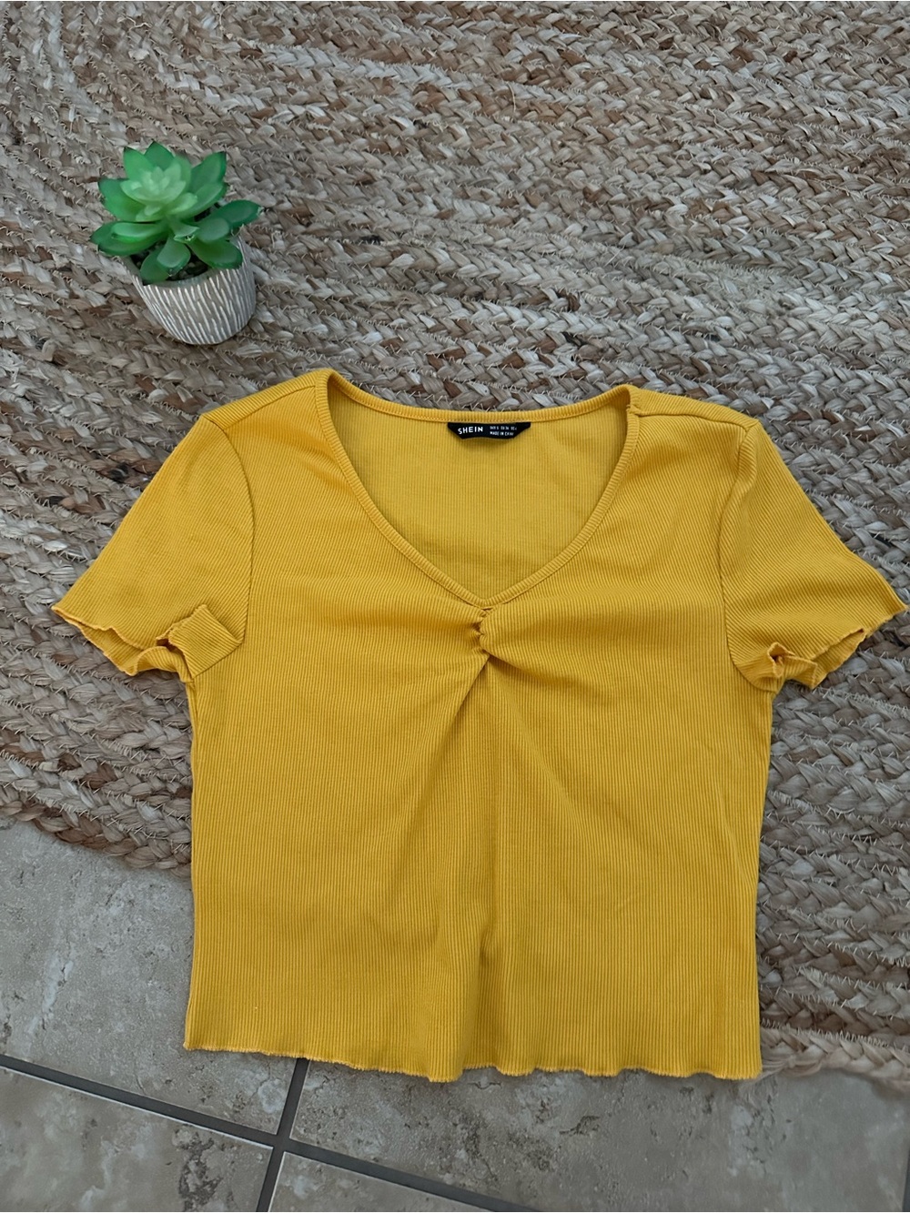YELLOW KNIT CROP TOP